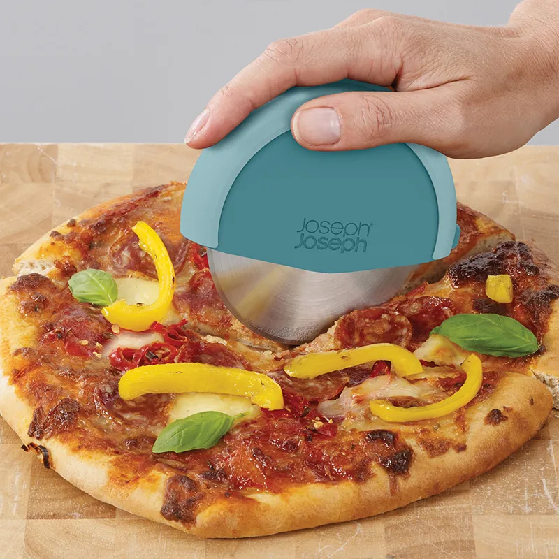 کاتر پیتزا جوزف جوزف مدل Duo Pizza Cutter