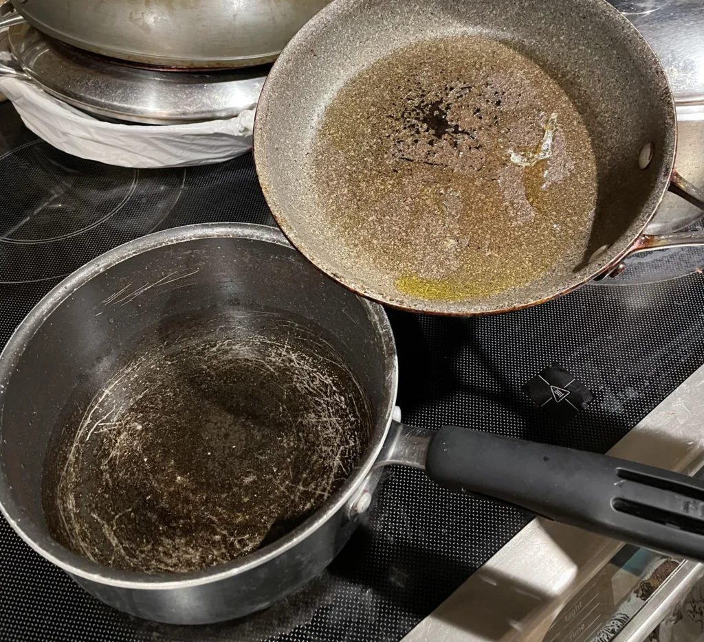 آیا خط و خش قابلمه مهم است؟
